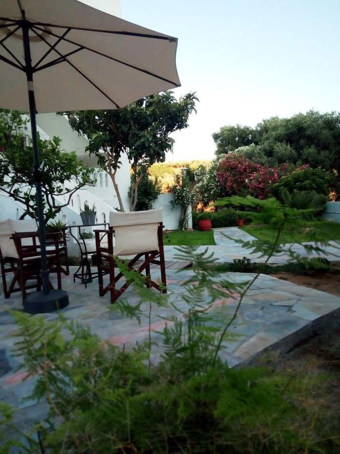 Thea Apartment Agia Marina  Ngoại thất bức ảnh