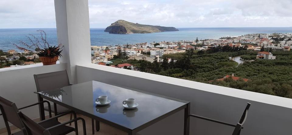 Thea Apartment Agia Marina  Ngoại thất bức ảnh