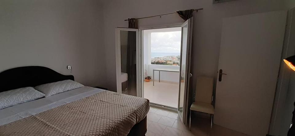 Thea Apartment Agia Marina  Ngoại thất bức ảnh