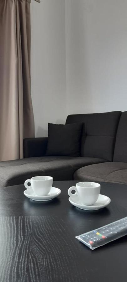 Thea Apartment Agia Marina  Ngoại thất bức ảnh